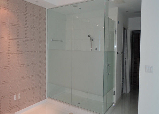 Bathroom Toughened Laminated Glass , Custom Tempered Glass For Shower Walls